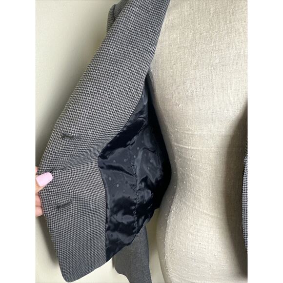 H&M Women’s Houndstooth Three Button Lined Blazer Jacket - Size 6 EUC - Picture 10 of 12